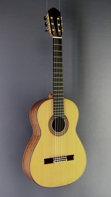 Daniele Chiesa Konzertgitarre Zeder, Madagaskar Palisander, Mensur 64 cm, 2015