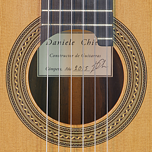 Daniele Chiesa Meistergitarre Zeder, Ziricote, Mensur 65 cm, Baujahr 2015, Rosette, Schild