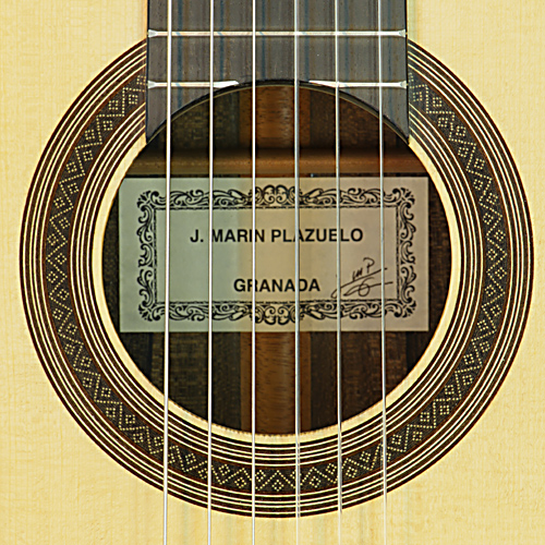José Marin Plazuelo klassische Gitarre Fichte, Ziricote, Mensur 65 cm, Baujahr 2019, Rosette, Schild